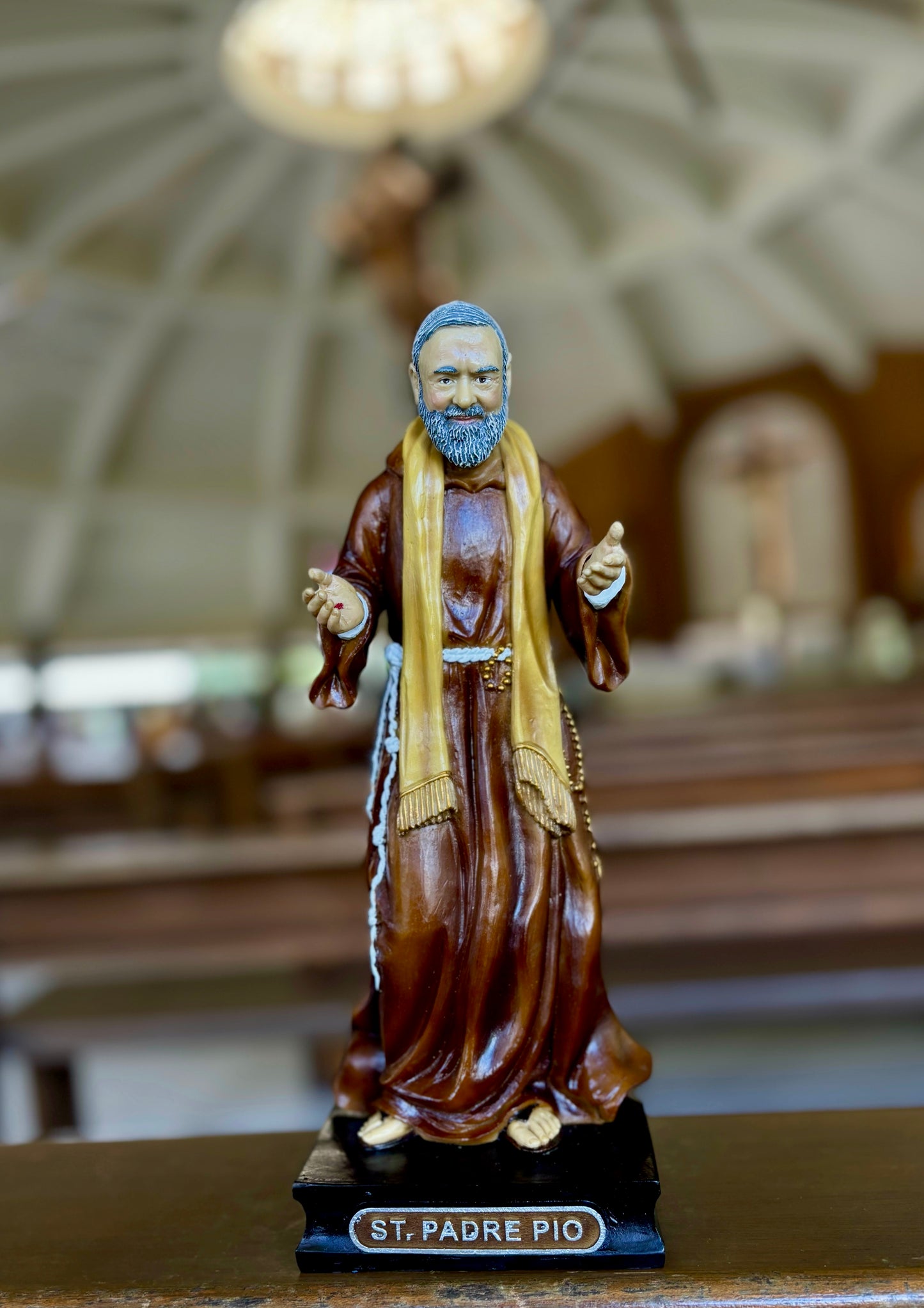 Embrace Faith: 12-Inch Padre Pio Statue with Open Arms and Stigmata